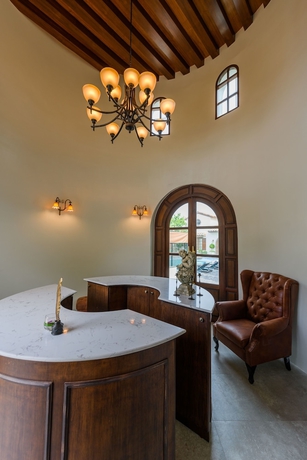 Imagen de los interiores del Hotel Villa Seville. Foto 13