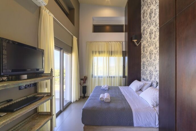 Imagen general del Hotel Villa Sfedami 350m With 55m Private Pool. Foto 5