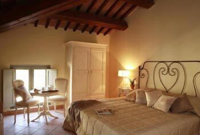 Imagen general del Hotel Villa Sgariglia Resort Campolungo. Foto 2