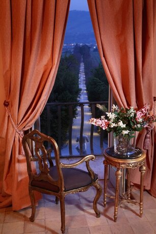 Imagen general del Hotel Villa Sgariglia Resort Campolungo. Foto 18