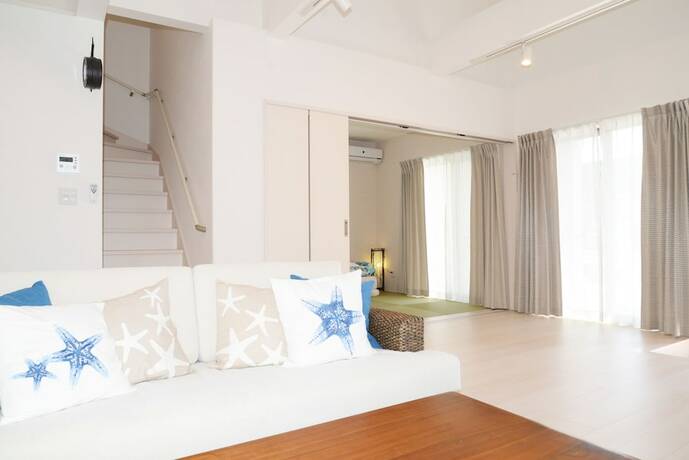 Imagen de la habitación del Hotel Villa ShineBlue. Foto 2