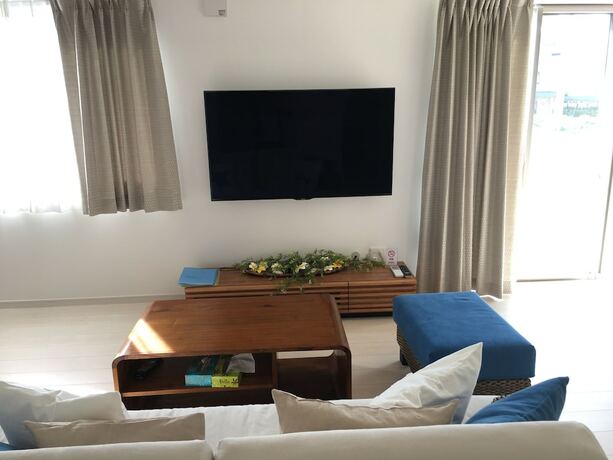 Imagen de la habitación del Hotel Villa ShineBlue. Foto 11