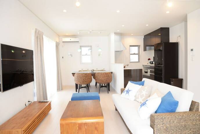 Imagen de la habitación del Hotel Villa ShineBlue. Foto 18