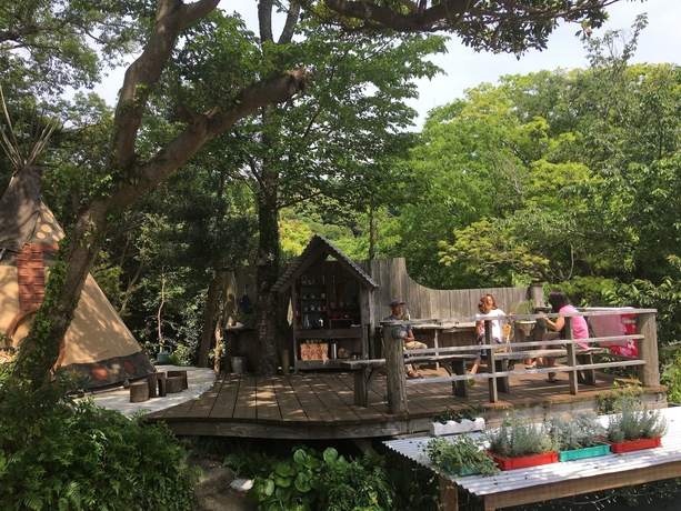 Imagen de los exteriores del Hotel Villa Shirahama. Foto 14