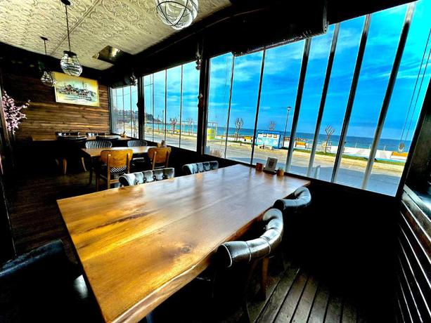 Imagen del bar/restaurante del Hotel Villa Siesta Istanbul Airport. Foto 2