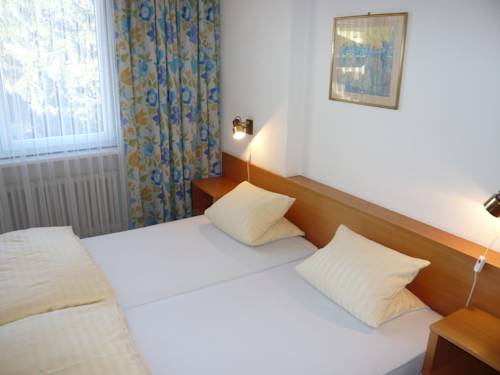Imagen de la habitación del Hotel Villa Siesta Park. Foto 6