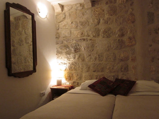 Imagen de la habitación del Hotel Villa Sigurata. Foto 4