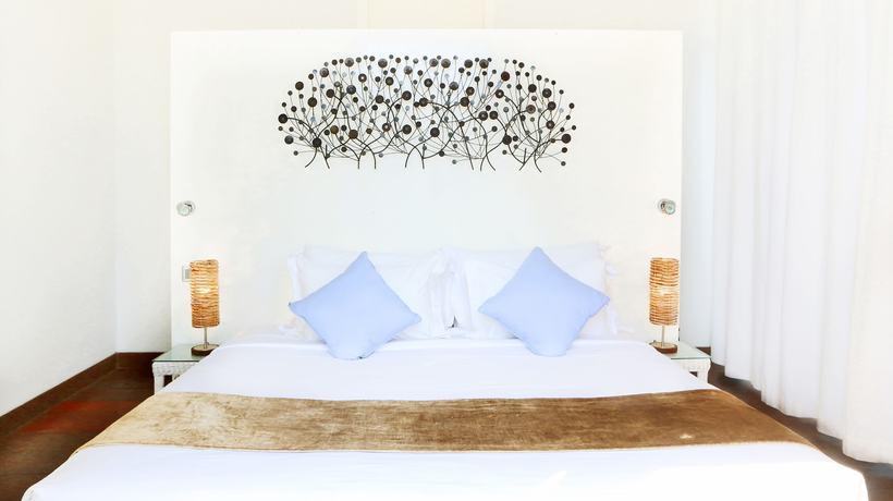 Imagen de la habitación del Hotel Villa Six Karang Kembar. Foto 7