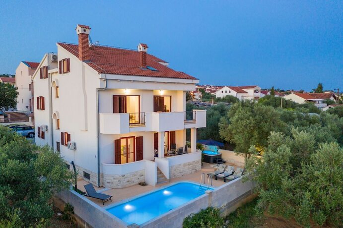 Imagen de la habitación del Hotel Villa Slavica in Sveti Filip i Jakov. Foto 19