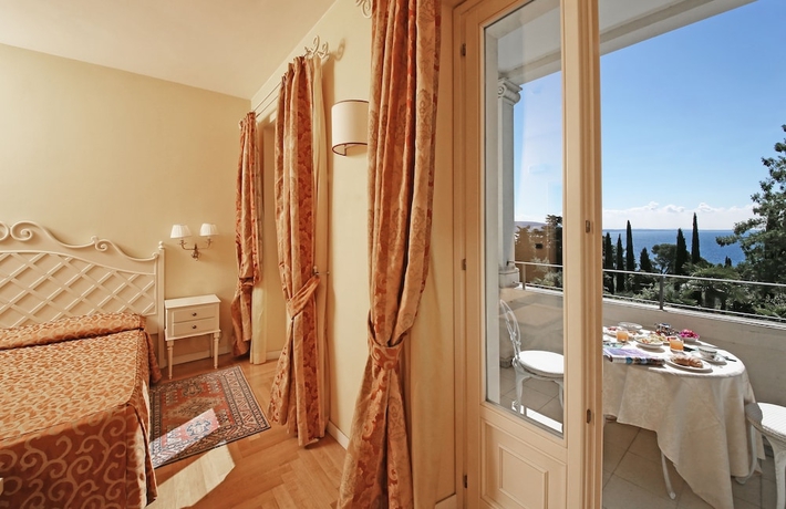Imagen de la habitación del Hotel Villa Sofia, Gardone Riviera. Foto 8