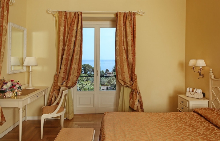 Imagen de la habitación del Hotel Villa Sofia, Gardone Riviera. Foto 15