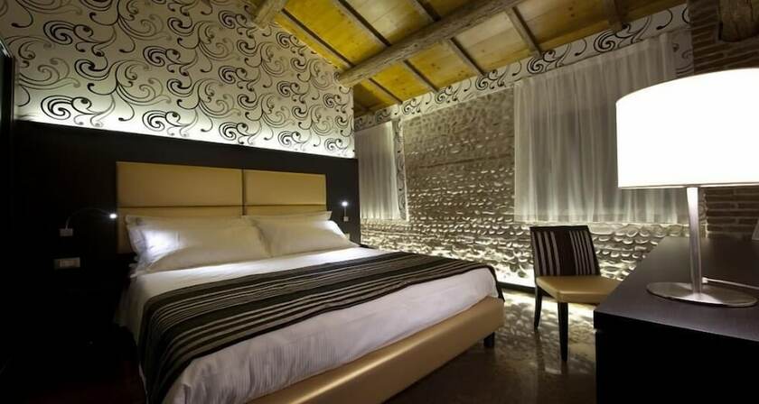 Imagen de la habitación del Hotel Villa Solaris. Foto 16