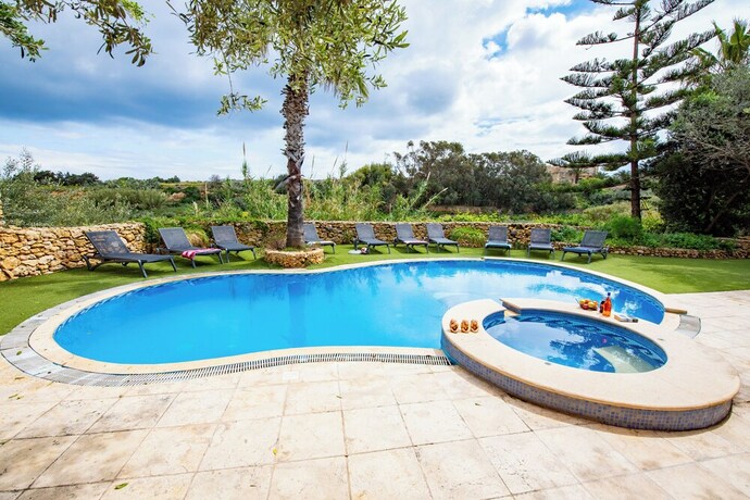 Imagen general del Hotel Villa Soldanis 6 Bedroom Villa With Private Pool. Foto 17