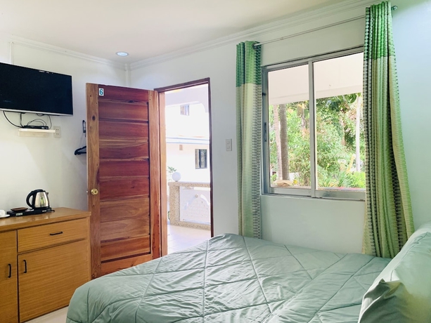 Imagen de la habitación del Hotel Villa Soledad Beach Resort. Foto 5