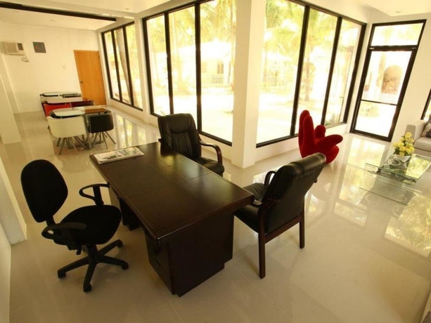 Imagen de los interiores del Hotel Villa Soledad Beach Resort. Foto 17