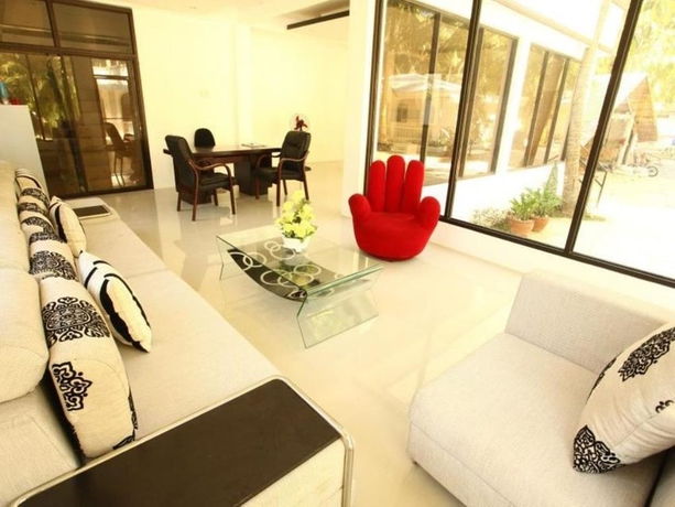 Imagen de los interiores del Hotel Villa Soledad Beach Resort. Foto 19