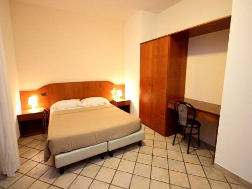 Imagen de la habitación del Hotel Villa Soles. Foto 6