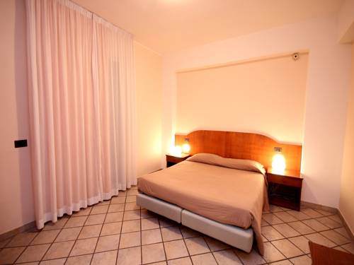 Imagen de la habitación del Hotel Villa Soles. Foto 15