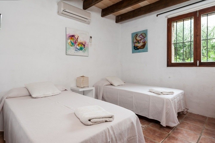 Imagen de la habitación del Hotel Villa Son Rio Nou. Foto 7