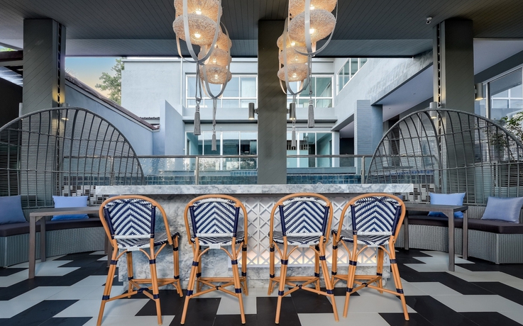 Imagen del bar/restaurante del Hotel Villa Sonata Phuket. Foto 5