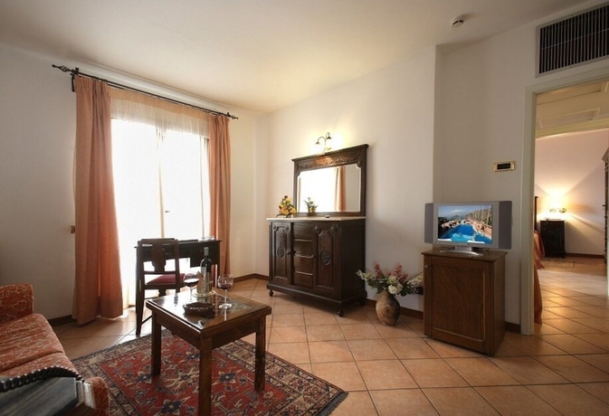 Imagen de la habitación del Hotel Villa Sonia. Foto 3