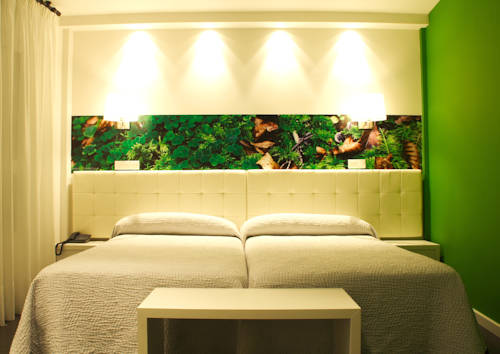 Imagen de la habitación del Hotel Villa Sonsierra. Foto 6