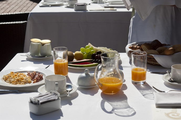 Imagen del bar/restaurante del Hotel Villa Soro. Foto 4