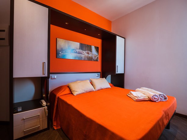 Imagen de la habitación del Hotel Villa Sorriso, Senigallia. Foto 2