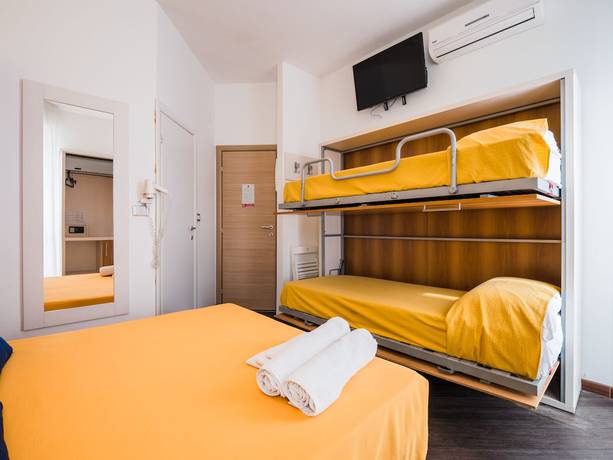 Imagen de la habitación del Hotel Villa Sorriso, Senigallia. Foto 4