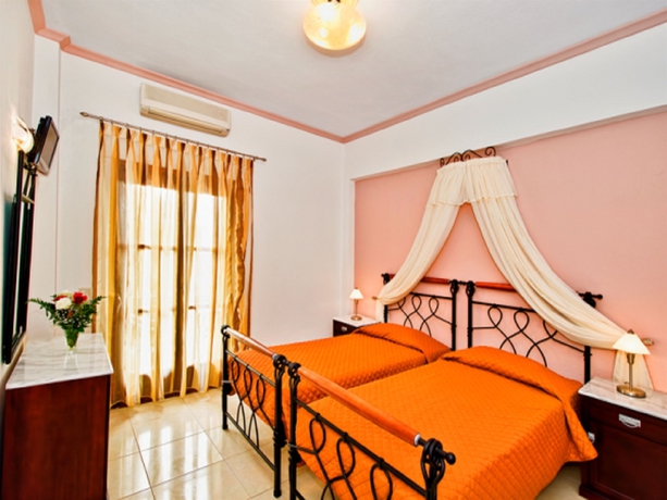 Imagen de la habitación del Hotel Villa Soula. Foto 5