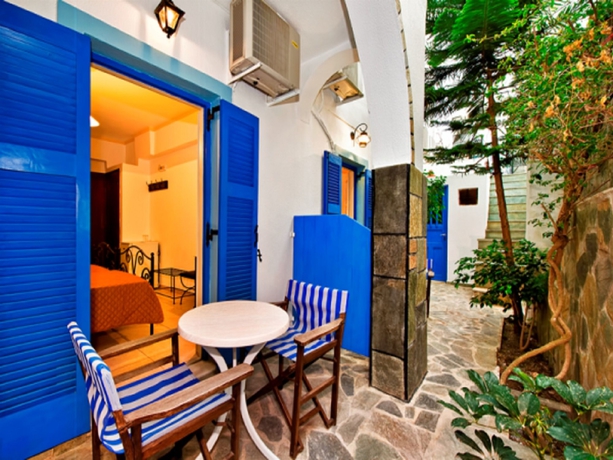 Imagen de la habitación del Hotel Villa Soula. Foto 6