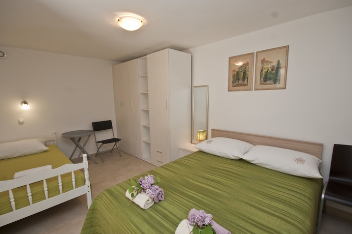 Imagen de la habitación del Hotel Villa Spaladium. Foto 9