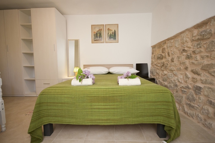 Imagen de la habitación del Hotel Villa Spaladium. Foto 10