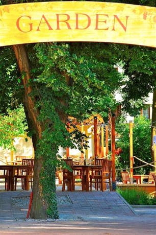 Imagen general del Hotel Villa St. Tropez. Foto 3