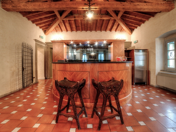 Imagen del bar/restaurante del Hotel Villa Stanley. Foto 1