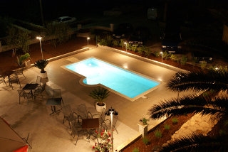 Imagen de la piscina del Hotel Villa Stari Dvor. Foto 6