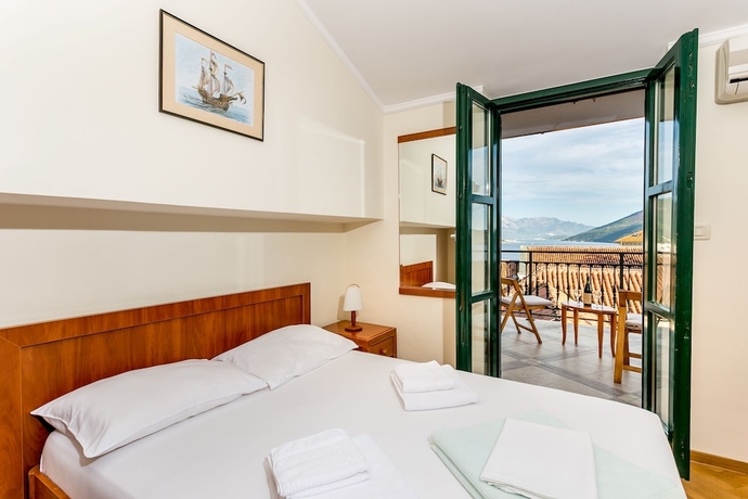 Imagen de la habitación del Hotel Villa Stari Grad. Foto 5