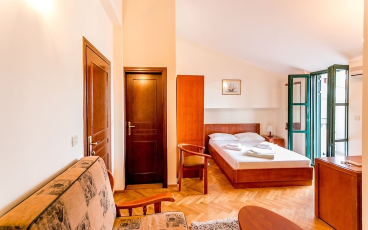 Imagen de la habitación del Hotel Villa Stari Grad. Foto 6