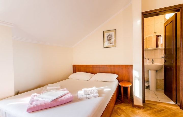 Imagen de la habitación del Hotel Villa Stari Grad. Foto 12