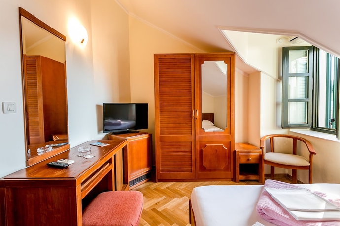 Imagen de la habitación del Hotel Villa Stari Grad. Foto 13