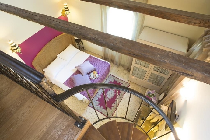 Imagen de la habitación del Hotel Villa Stella. Foto 15