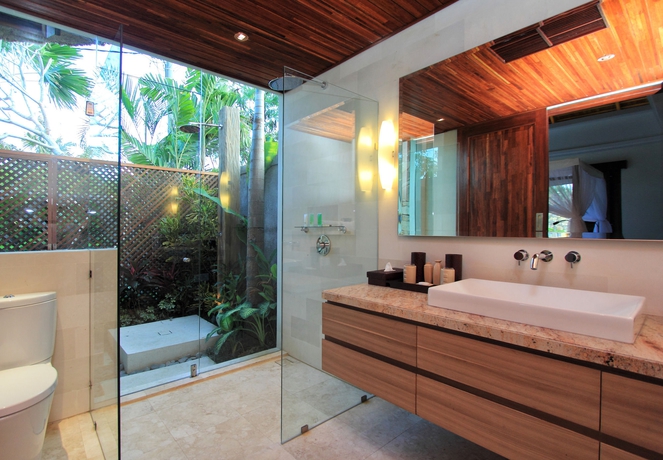Imagen de la habitación del Hotel Villa Suar Drupadi. Foto 4