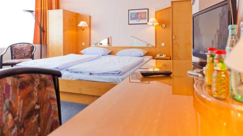 Imagen de la habitación del Hotel Villa Subklew. Foto 10