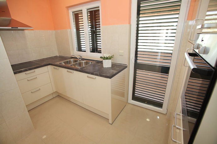 Imagen de la habitación del Hotel Villa Sun. Foto 15