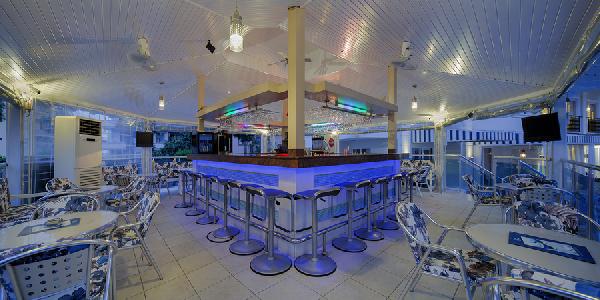 Imagen general del Hotel Villa Sun Flower Aparts And Suites. Foto 10