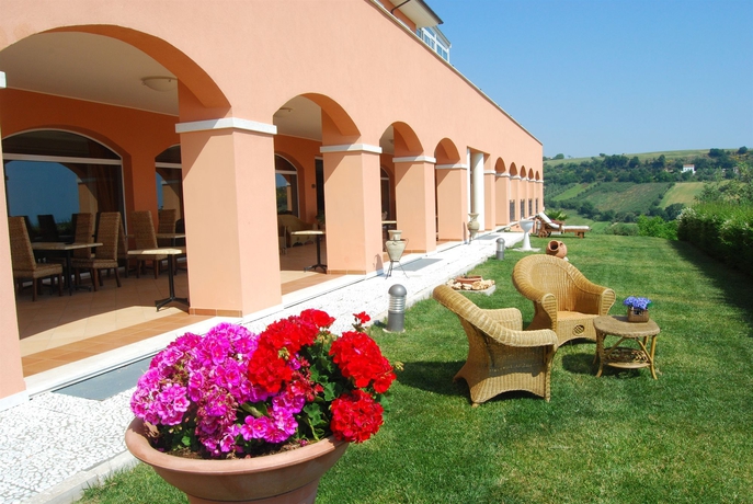 Imagen de los exteriores del Hotel Villa Susanna Degli Ulivi Hotel. Foto 9