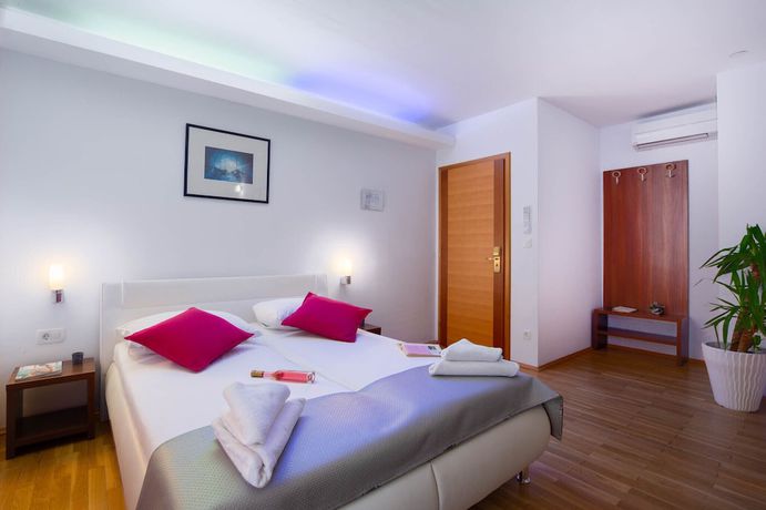 Imagen de la habitación del Hotel Villa Sv Kriz. Foto 7