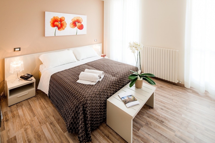 Imagen de la habitación del Hotel Villa Sylva and Spa. Foto 9