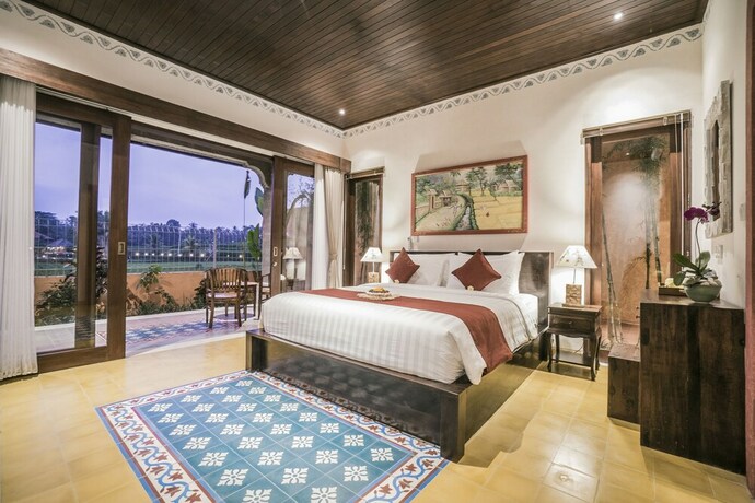 Imagen de la habitación del Hotel Villa Tanah Carik. Foto 23