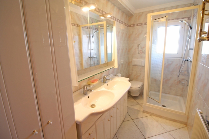 Imagen de la habitación del Hotel Villa Tanja. Foto 2